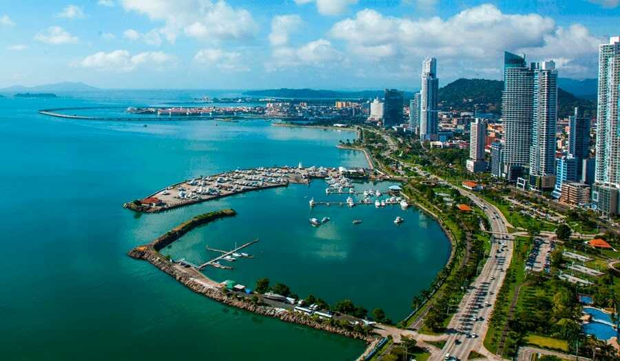 Panama residency program OMC Group Avenida Balboa Panama City Image
